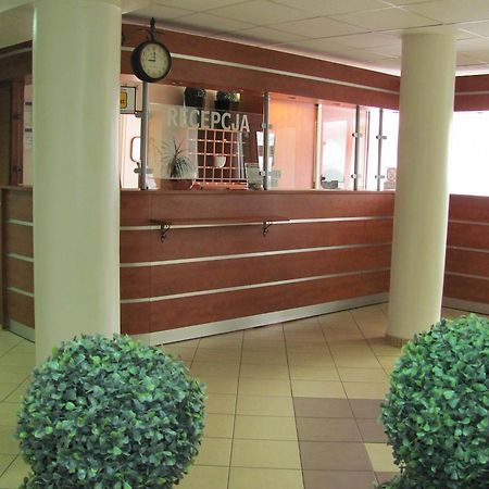 Hotel Polkowice Kültér fotó