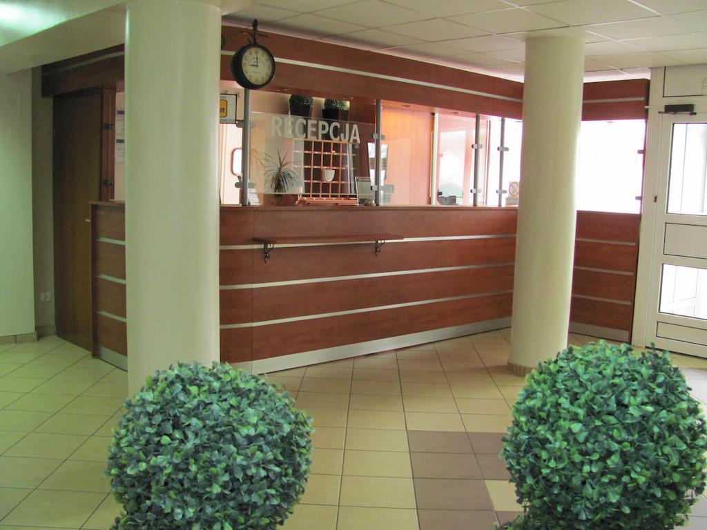 Hotel Polkowice Kültér fotó